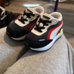 Puma Shoes (size 4c) In Kids