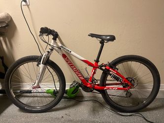 Kids Specialized Hotrock FSR 24 Mountain Bike
