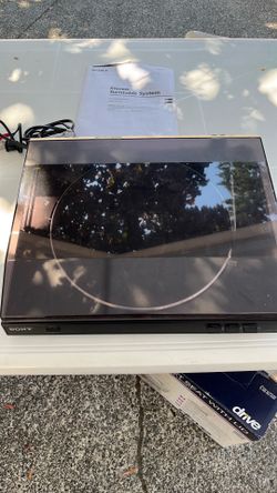 Stereo turntable system