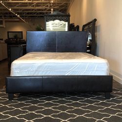Queen Platform Bed Plus Queen Plush Mattress (Free Delivery )