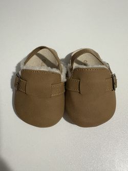 Newborn Old Navy Clogs