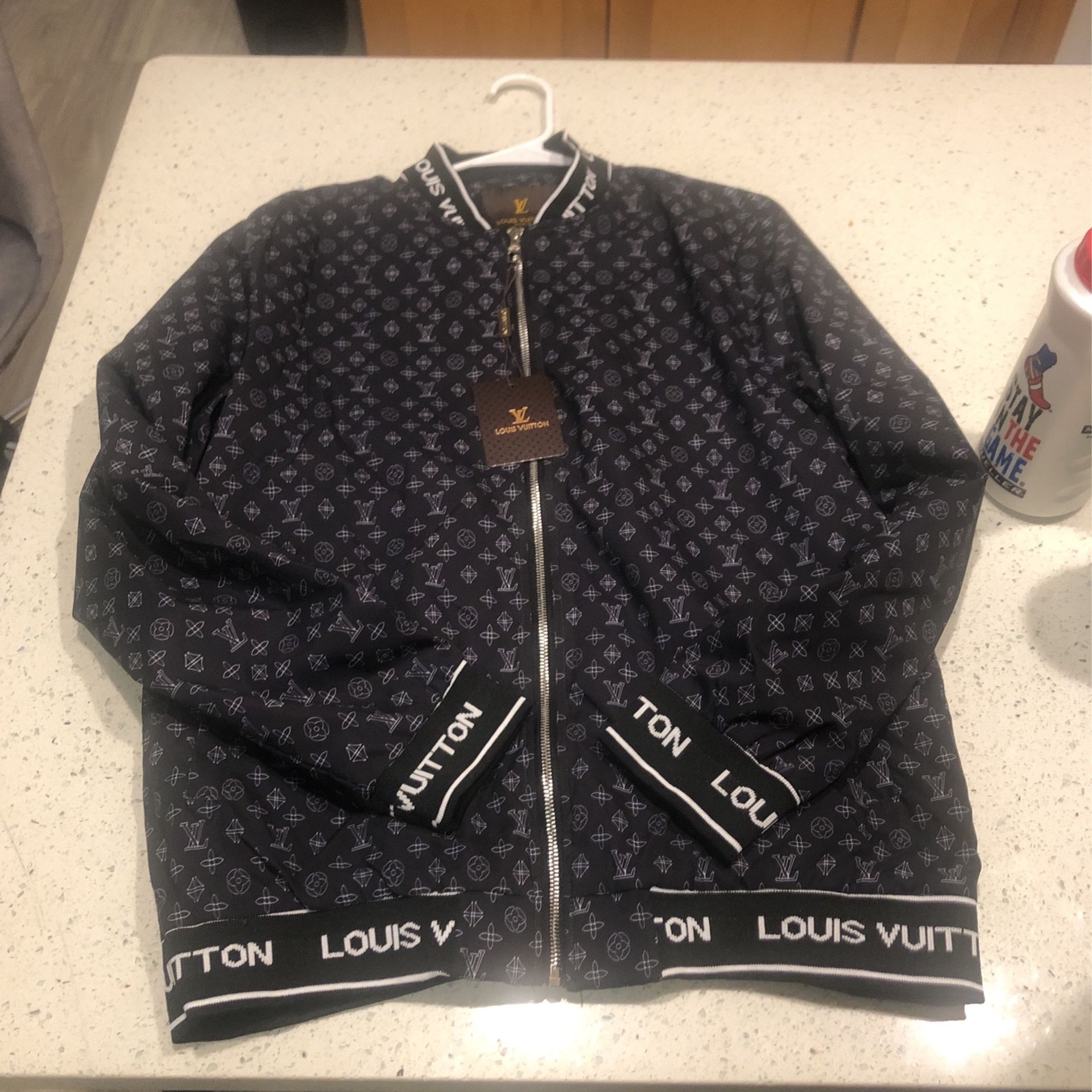 Louis Vuitton Men’s Jacket (Large)