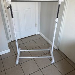 Adjustable Portable Hanging Rack For Clothes