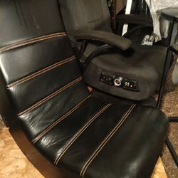 X Rocker Pro Series  4.1 Audio Gaming Chair - Black )