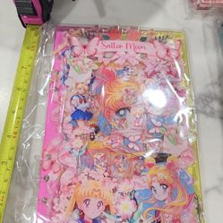 40 Dollars New Notebook Shaker