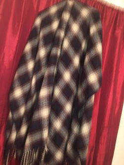 Forever 21 Beautiful Shaw.