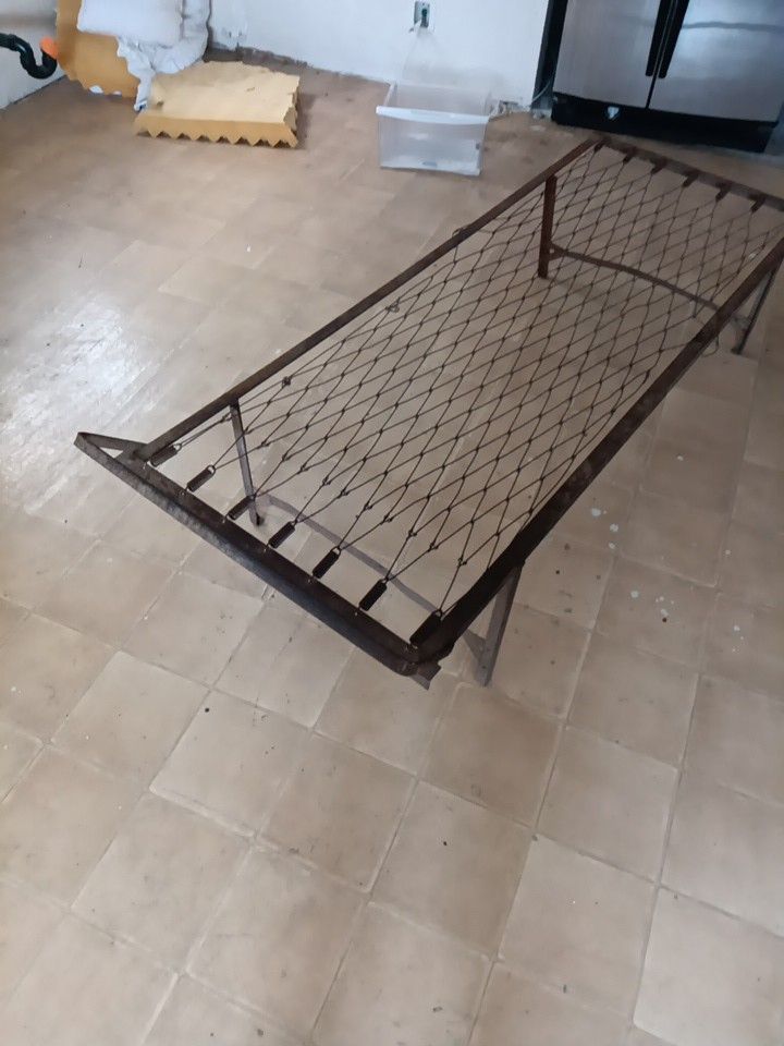 Great Grandfathers War bed