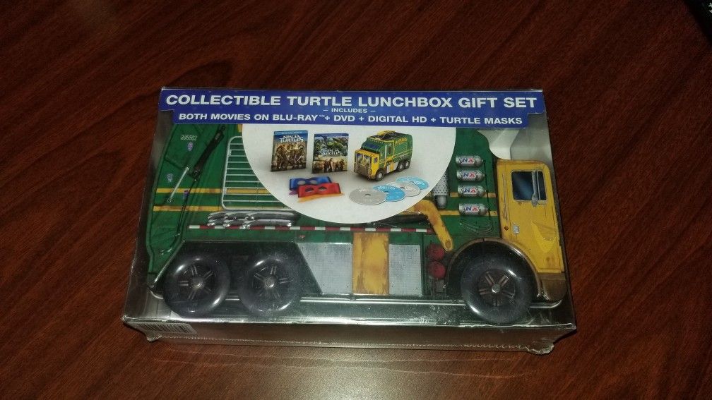 Ninja Turtle Metal Lunch Box With Blu Ray Movies