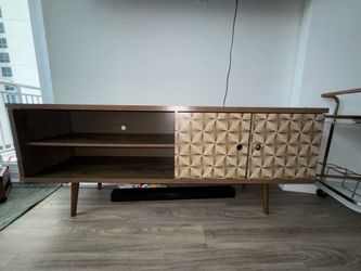 Retro tv stand