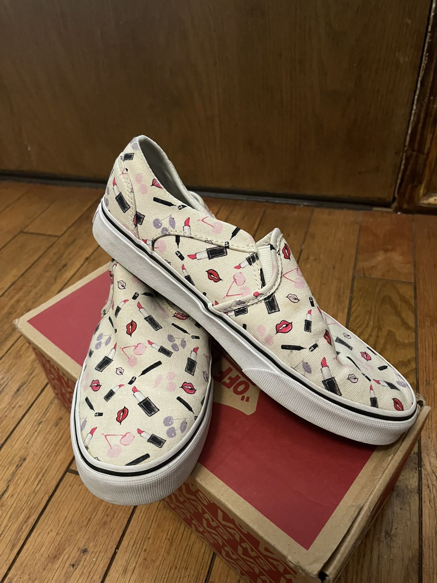 Women’s Size 8 Van’s