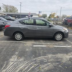 2018 Nissan Versa