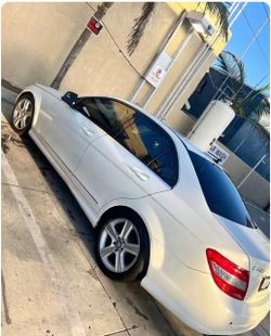 2009 Mercedes Benz 300 CE