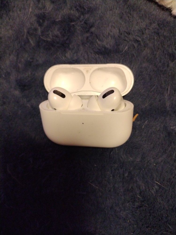 Used Airpod Pros 