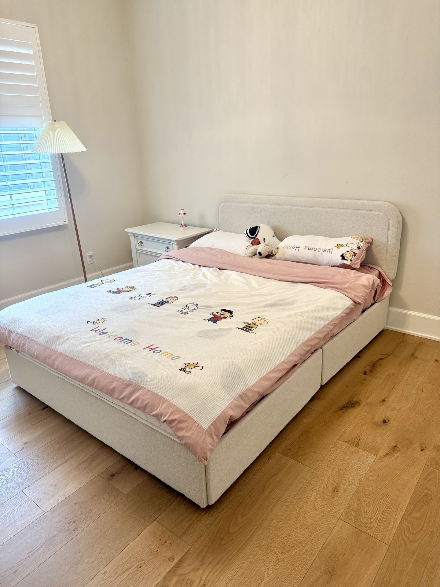 Queen Bed+mattress