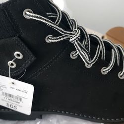 Women's Boots Size 11M New