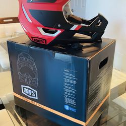 Helmet 100% Model Trajecta Cateria Enduro