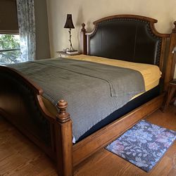 Solid Wood King  Bed W/O Mattress