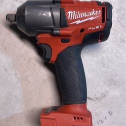 Milwaukee M18 2860-20 Mid-Torque Impact Wrench - Red