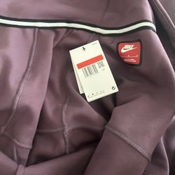 Reflective Nike Tech