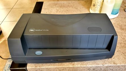 GBC VeloBind V110e Electric Binding Machine