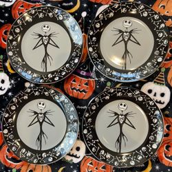 Disney The Night Before Christmas 8" Jack Skellington Halloween Salad Plates Set