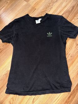 Women’s Adidas Shirt Size S