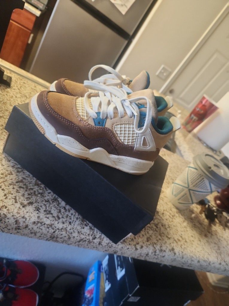 Jordan 4 Retro 11c