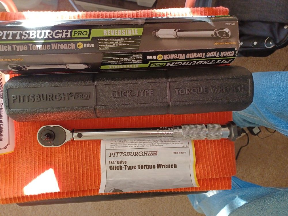 PITTSBURGH, 1/4" DRIVE TORQUE WRENCH