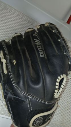 MIZUNO baseball glove