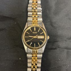 Seiko 7N83-0049 2-Tone Day/Date Womens Watch! New Battery! 