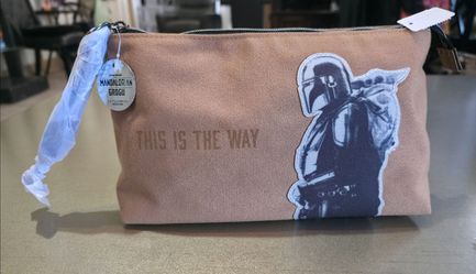 Mandalorian and grogu Dopp Kit Travel Bag bath and body works