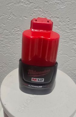 Milwaukee m12 battery 2.0