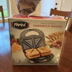 *NEW*Parini Sandwich Maker 