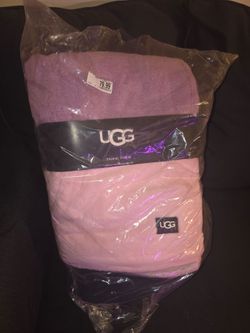 Ugg teddy throw blanket