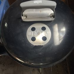 Weber Kettle Charcoal Grill 