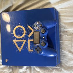 LIMITED EDITION DAYS OF PLAY PS4