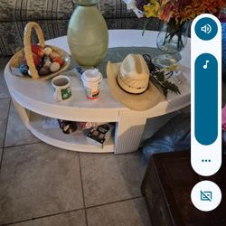 Coffee Table $10