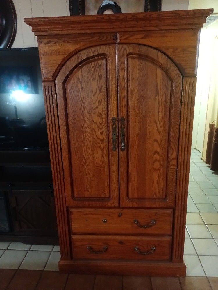 Ropero Grande Bonito Maciso