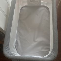 Used baby crib adjustable height $75