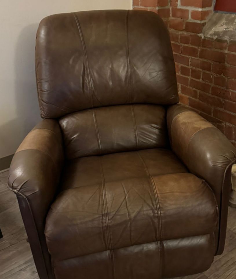 Single Recliner
