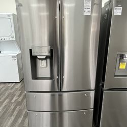 $1299 LG French Door 28 Cu Ft 36”W Smart Fridge, Cosmetic Wear, One Year Warranty