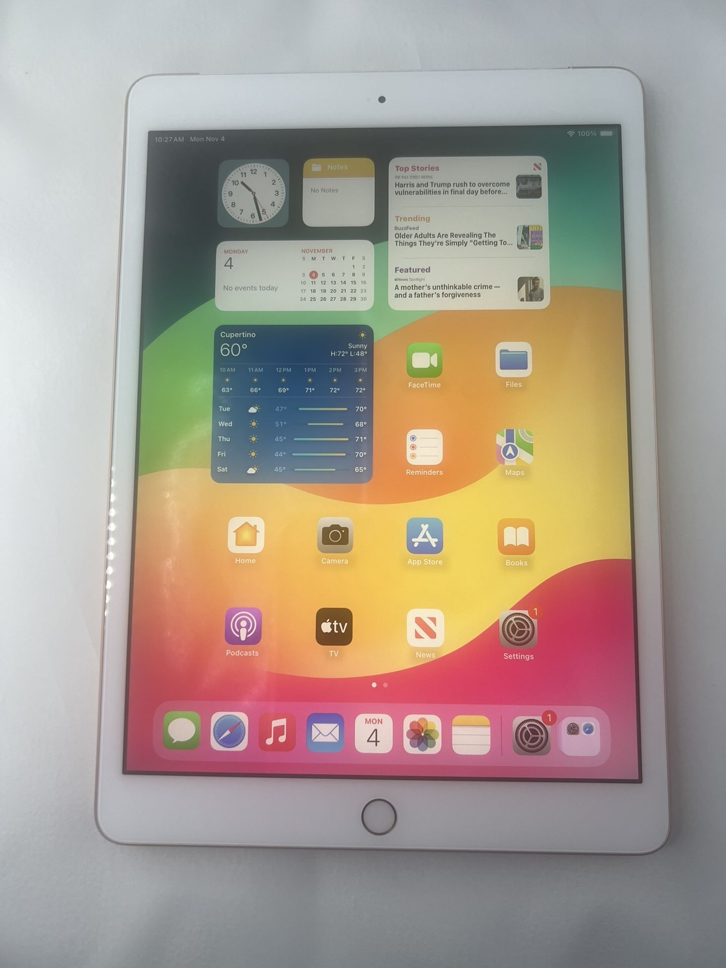 Apple iPad 8th Generation 32GB Wi-Fi iOS 18 10.2” Rose Gold