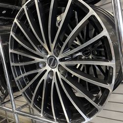​20" Black Machined Fin-Style Luxury Wheels - 5x120. ​ Fin style wheels, 20 inch luxury rims, BMW 7 series wheels