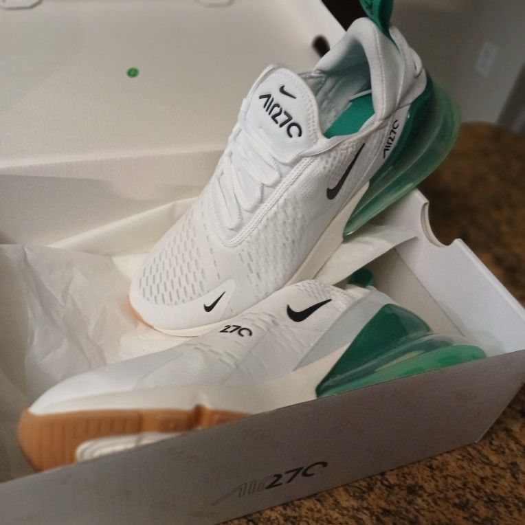 NIKE W AIR MAX 270