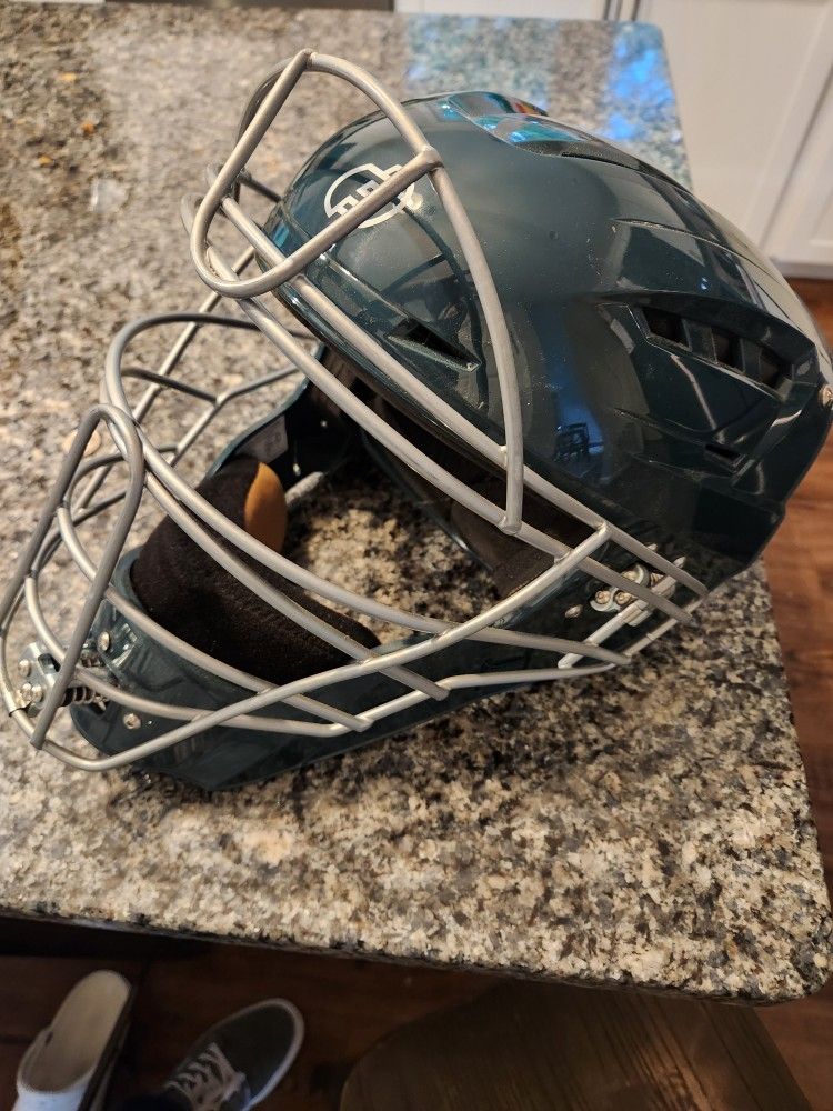 Force 3 Catchers Helmet