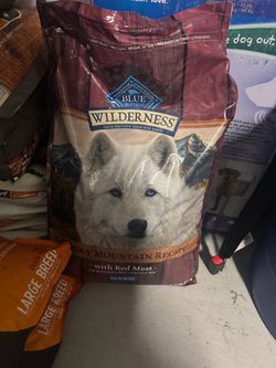 Dry dog food for seniors