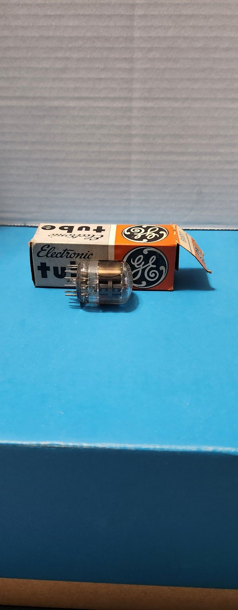 GE Vacuum Tubes NOS 