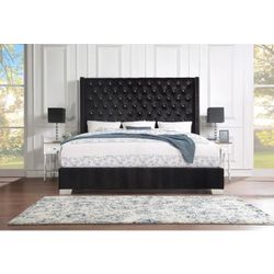 A-SHAQ Velvet Bed with Tall Headboard & Crystal Buttons