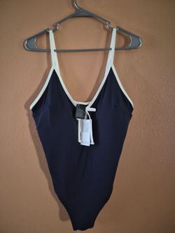 Bathing suit