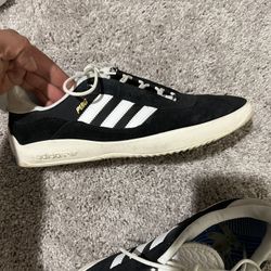 Adidas Mens Size 10 Puig